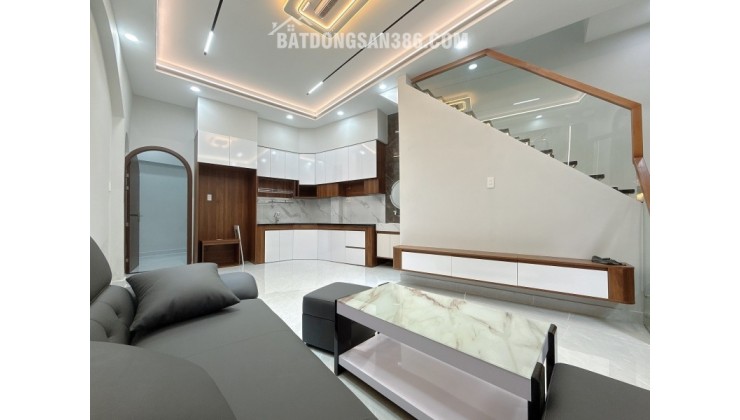 BÁN NHÀ TÂN BÌNH HXH 50M2 3 TẦNG NGANG 4.5M 3 PN ĐẸP LL LẠC LONG QUÂN 5.95 TỶ.